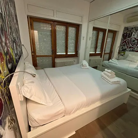 Апартаменты Foscari Cozy House *